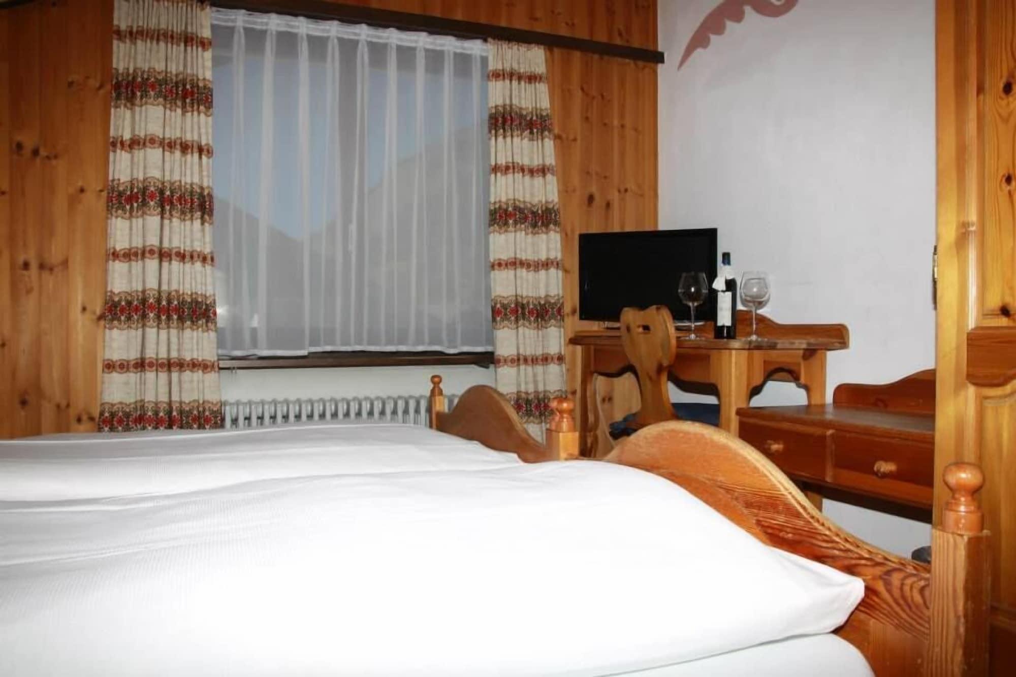 Walliserhof Таш Экстерьер фото